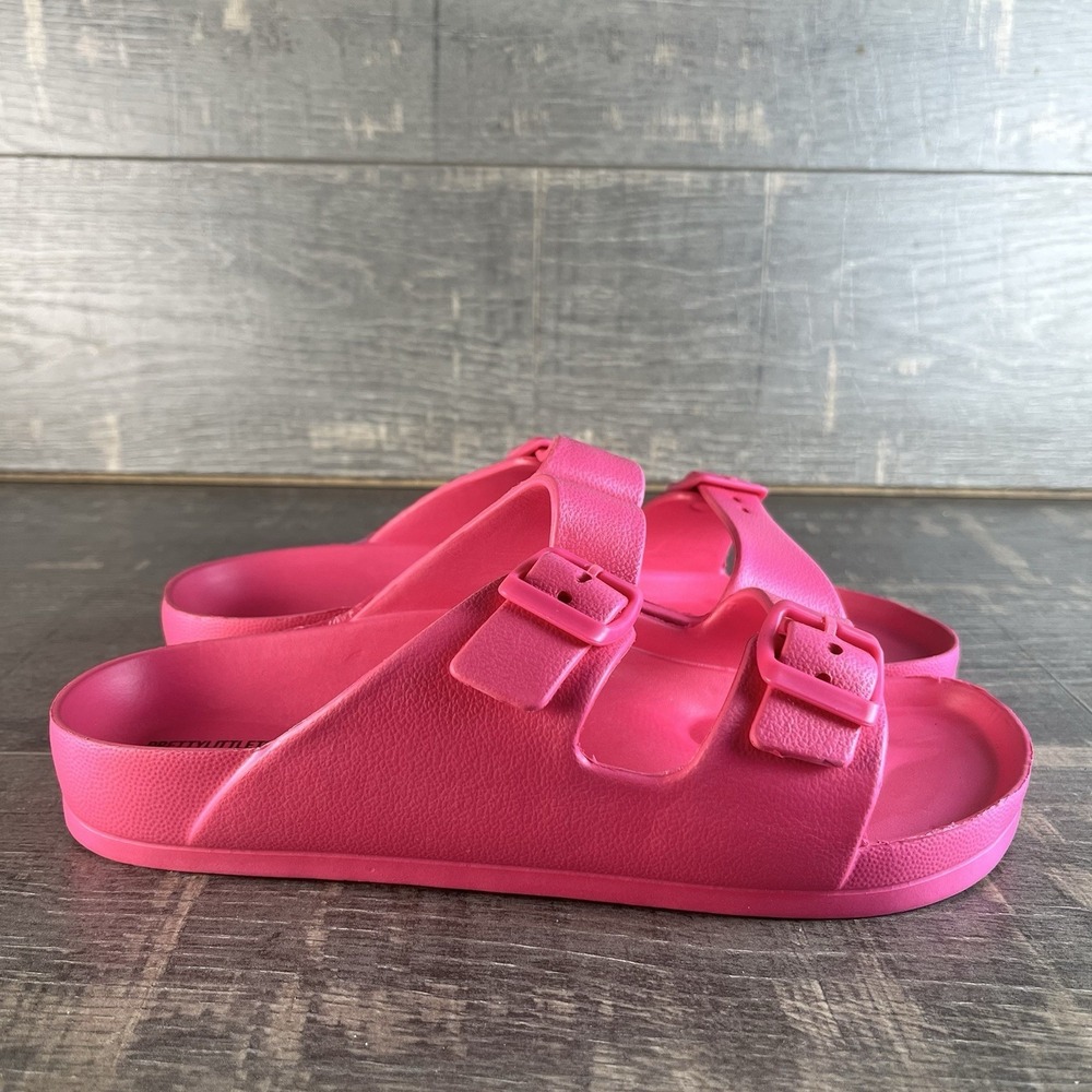 PrettyLittleThing Hot Pink Rubber Slides Buckle Sandals Womens US 7 Pool Beach